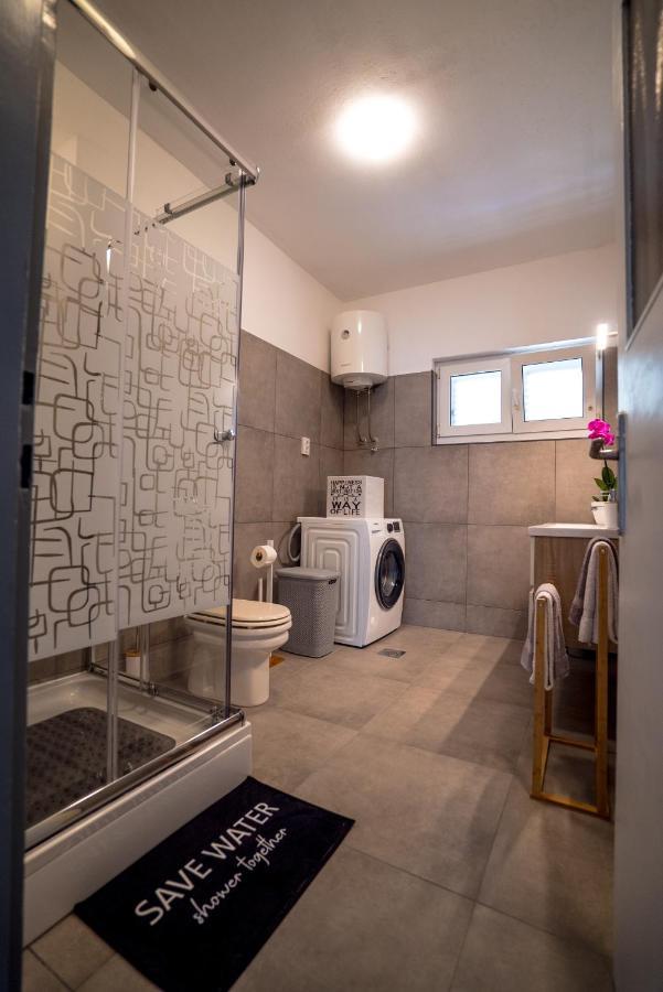 Sea Lover Apartment Zadar Eksteriør bilde